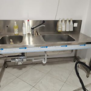 Echipament de curatare si dezinfectare pantofi